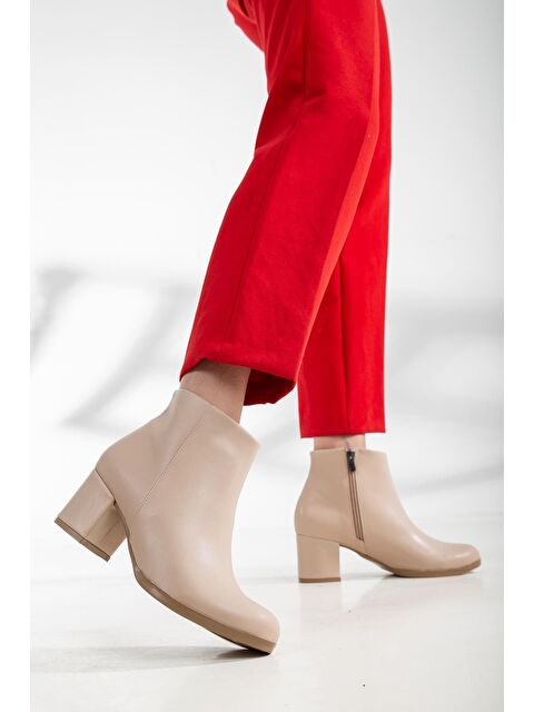 Daxtors D0520   Kadın Soğuk Geçirmez Fermuarlı  Bot