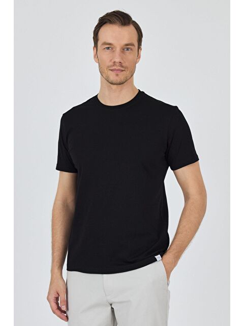 İMZA Siyah Kısa Kol Bisiklet Yaka Cepsiz Pamuk Casual Slim Fit Tişört 1011250158 - S000387948-19351