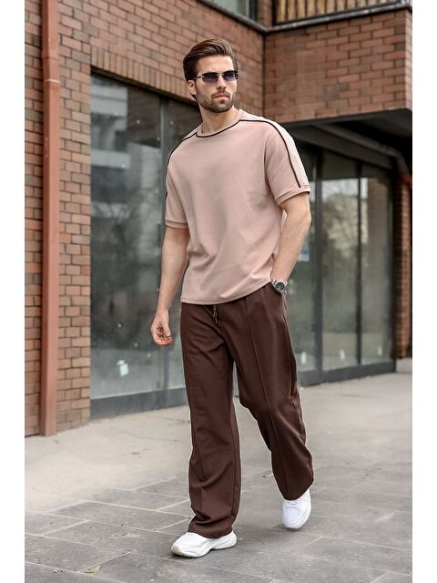 Madmext Şerit Detaylı Modern Kesim Erkek Tişört E7182