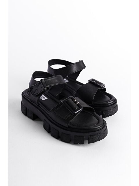 Capone Outfitters Kalın Tabanlı Gladyatör Kadın Sandalet - S000209999-19351