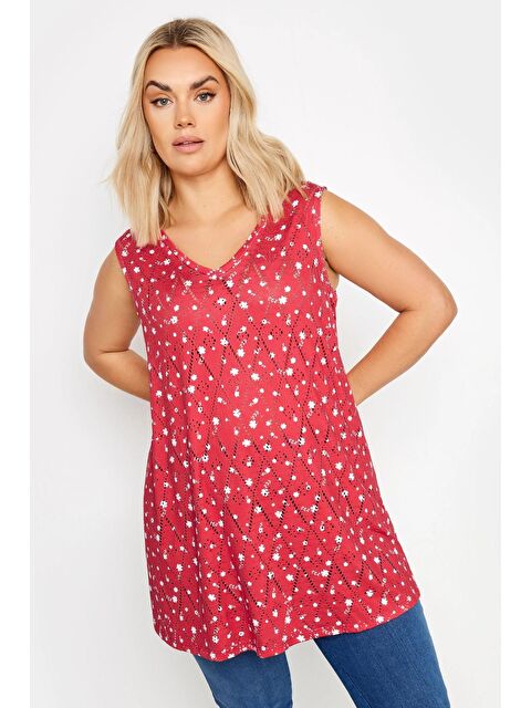 Stil Diva Büyük Beden V Yaka Dantel Detaylı Astarsız Sıfır Kollu Bluz - S000244347-20024