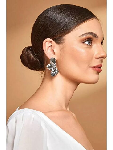 New Obsessions Glossy Metal Yarım Çiçek Küpe - S000238136-18105