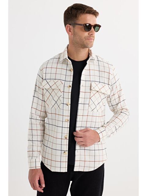 TUDORS Erkek Slim Fit Dar Kesim Spor Yaka Çift Cep Kapaklı Kareli Gömlek - S000493629-23173