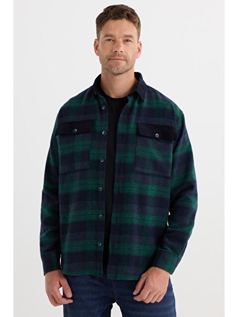 TUDORS Erkek Relax Fit Rahat Kesim Spor Yaka Kareli Çift Cep Kapaklı Kışlık Gömlek - S000493631-23173