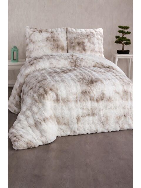 Çeyiz Diyarı Nil Tavşan Tüyü Çift Kişilik Yatak Örtüsü 220x240 Cm Krem