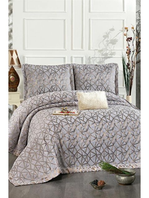 Çeyiz Diyarı Eliz Şönil Çift Kişilik Yatak Örtüsü 260x260 cm Gri