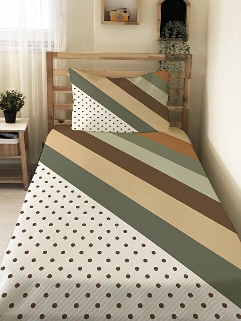 Evmila Çizgi Desenli Soft Baskılı Tek Kişilik 160x220 Cm Pike- Renkli - S000128673-23173