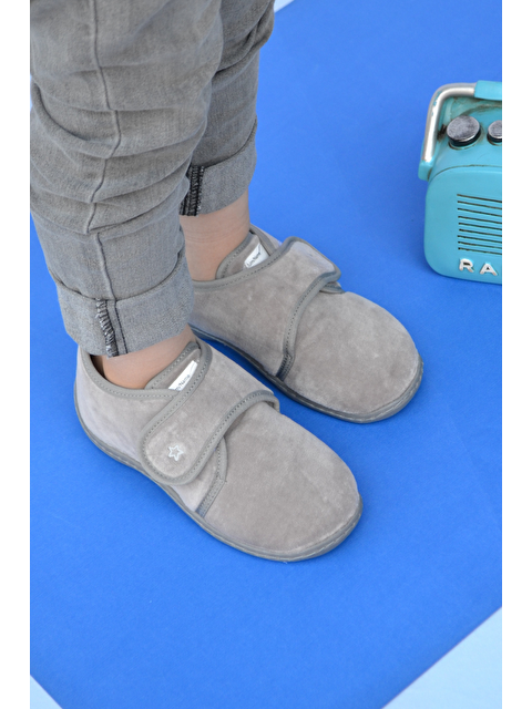 First Step Gri Yıldız Nakışlı Kız Çocuk Cırt Cırtlı Panduf-F-732 - S000112643-20600