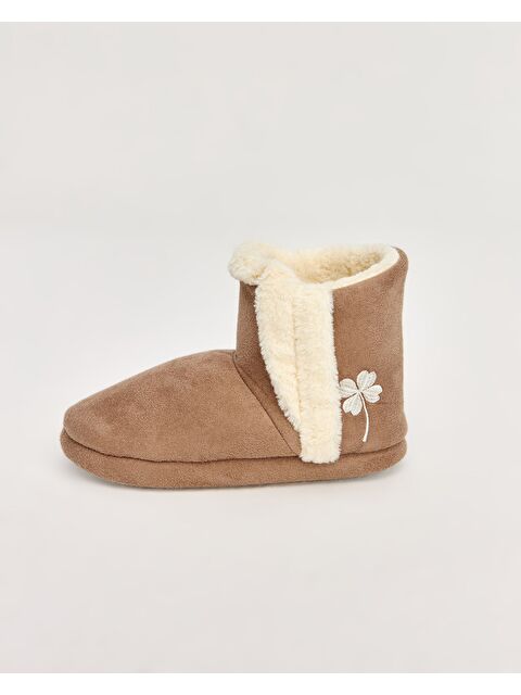 Chirpy Kadın Yonca Detaylı Panduf - YONS - S000503033-19928