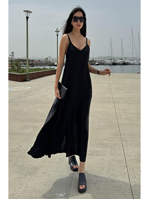 Now Moda Askılı Saten Yırtmaçlı Siyah Elbise - S000217501-19351