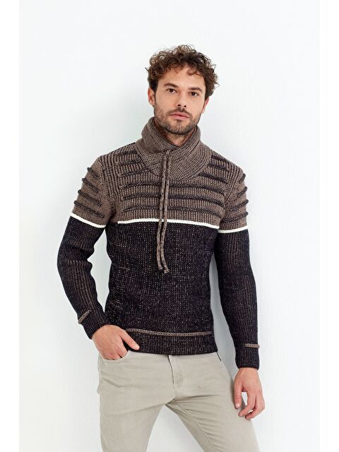 Tarz Cool Kahverengi/laci Şal Yaka Gögüs Çizgili Triko Kazak - S000152848-37348