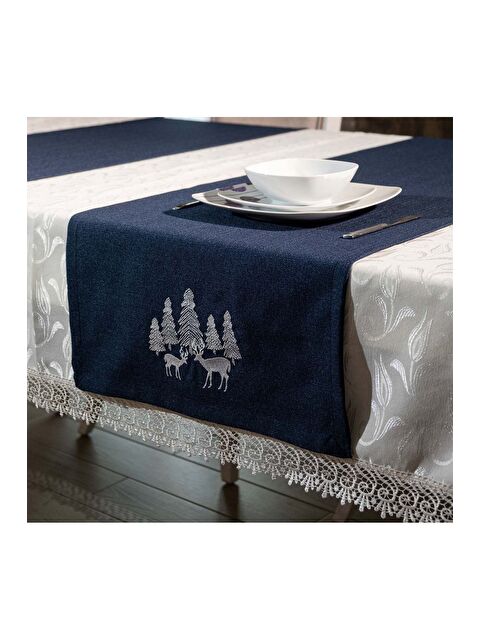 Asdiva Nakışlı  Yılbaşı konsepti  Ağaç Geyik Desen 45x140 Dekoratif Runner Lacivert - S000346663-37341