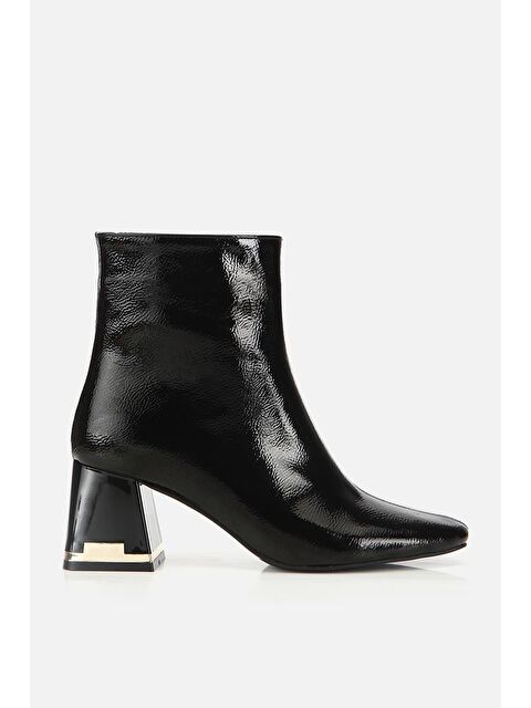 Yaya By Hotiç Kadın Rugan Siyah Dikiş Detaylı Küt Burunlu Topuklu Bot - S000495192-19351