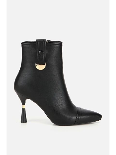 Yaya By Hotiç Kadın Siyah Dikiş Detaylı Gold Detaylı Tokalı İnce Topuklu Bot - S000495194-19351