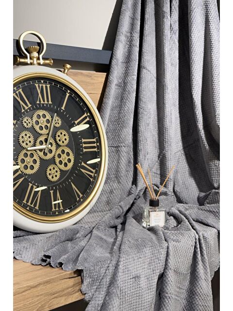 Çeyiz Diyarı Elegance Pelüş Kaymaz Tabanlı Koltuk Örtüsü 170x215 Cm Antrasit - S000497451-29666