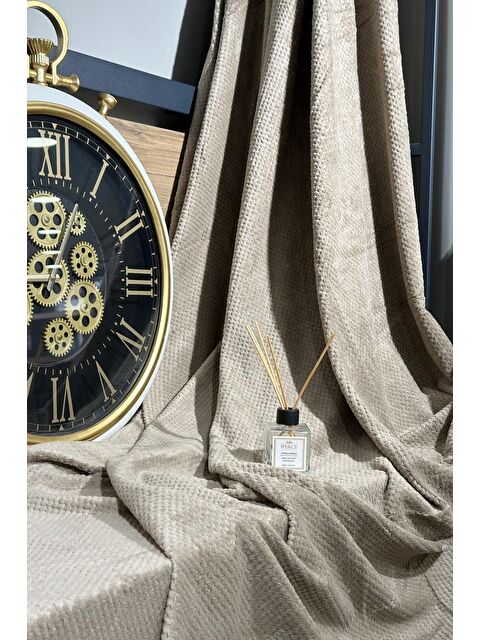 Çeyiz Diyarı Elegance Pelüş Kaymaz Tabanlı Koltuk Örtüsü 170x215 Cm Cappucino - S000497453-19413