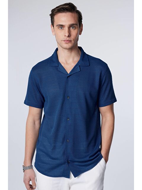 TUDORS Slim Fit Kısa Kollu Dar Kesim Apaj Yaka Örme Kumaş Yazlık İndigo Erkek Gömlek