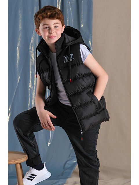 Pina Kids Siyah Çıkarılabilir Kapüşonlu Su Geçirmez Erkek Çocuk Şişme Yelek - S000200197-19351