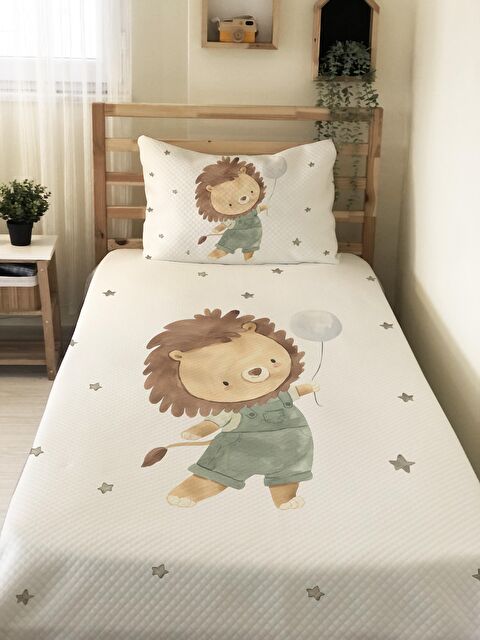 Evmila Aslan Desenli, Baskılı Tek Kişilik ve Çocuk Pike Takımı 160x220 Cm - S000123655-23173