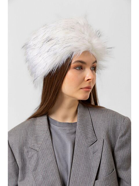 Luminos Butik Kadın Ekru Suni Kürk Kalpak Şapka SPK1141 - S000250398-19965