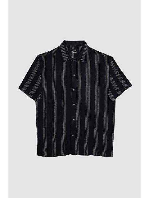 TUDORS Erkek Relax Fit Rahat Kesim Kısa Kol %100 Pamuk Çizgili Apaş Yaka Siyah Gömlek