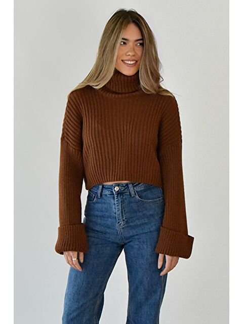 Madmext Kahverengi Boğazlı Kazak Mg1402 - S000121279-19413