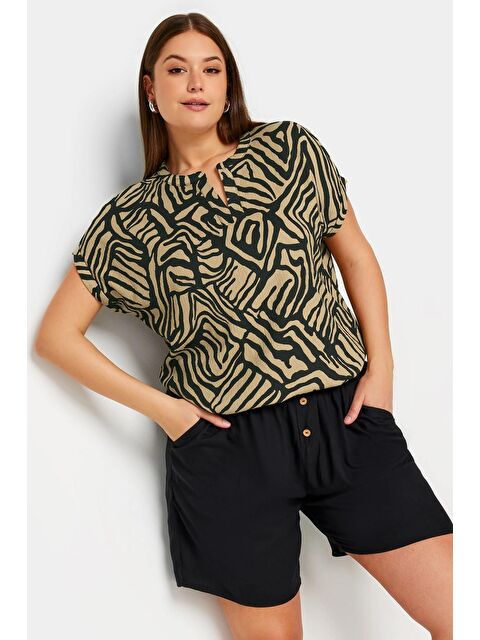 Stil Diva Büyük Beden V Yaka Kısa Kollu Soyut Desenli Bluz 321706 - S000241940-19413