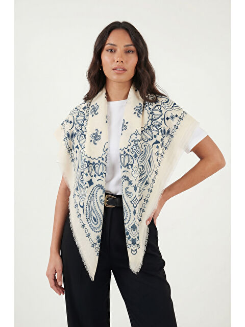 Lela Pamuklu 110 x 110 cm Desenli Kadın Şal 6941400