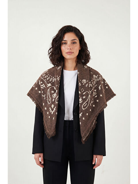 Lela Etnik Desenli Saçaklı 100 x 100 cm Şal 6941300