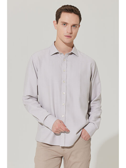 Altınyıldız Classics Erkek Bej Slim Fit Dar Kesim Klasik Yaka Pamuklu Armürlü Gömlek - S000421394-19928
