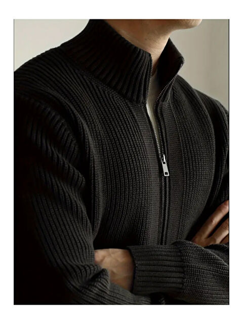 Tarz Cool Erkek Dik Yaka Fermuarlı Slim Fit Triko Hırka - S000474508-19351