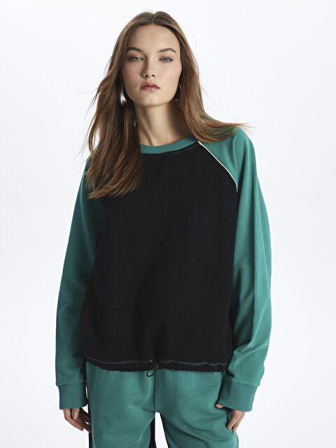 Dexia Florida - Bisiklet Yaka Denim-Penye Kumaş Karışımlı Oversize Parçalı Sweatshirt - Siyah-Yeşil Renk - S000120513-37449