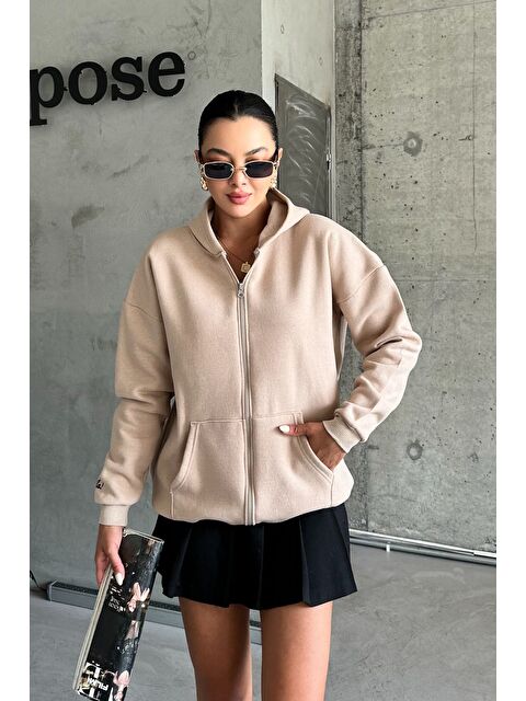 Trendseninle Kadın Bej Hola Baskılı Oversize Fermuarlı Hırka - S000430712-19928