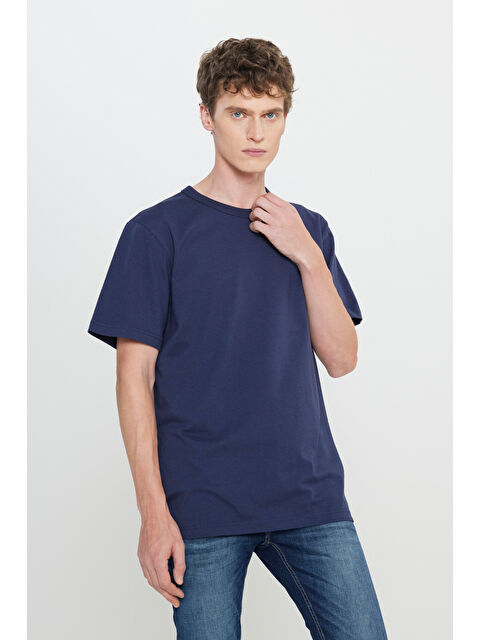 Lee Regular Fit Normal Kesim Bisiklet Yaka %100 Pamuk Lacivert Tişört - S000470230-21164