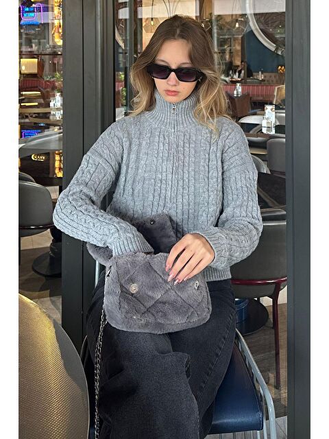 Madmext Gri Dik Yaka Fermuar Detaylı Örme Kazak Mg2229 - S000296840-20600