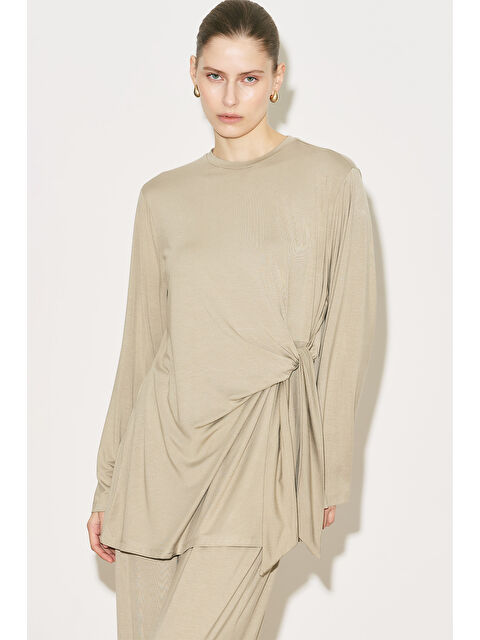 Manuka Easy Bağlama Detaylı Bluz Taş