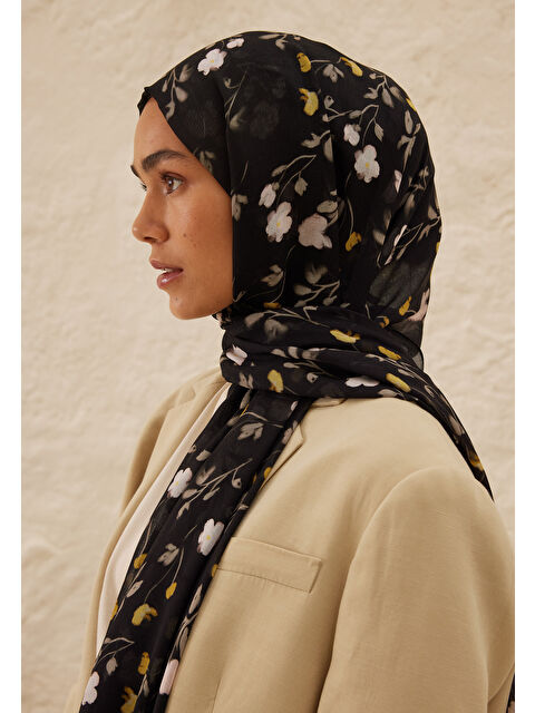 Fresh Scarfs Soft Flowers  Desen Rami Şal Siyah - S000459706-19351