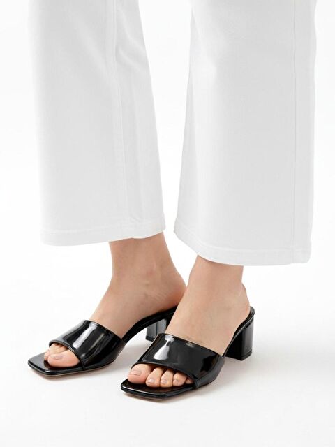 marinarosse Kadın Diodore Siyah Rugan Günlük Rahat Kalın Topuklu Terlik - S000508498-14430