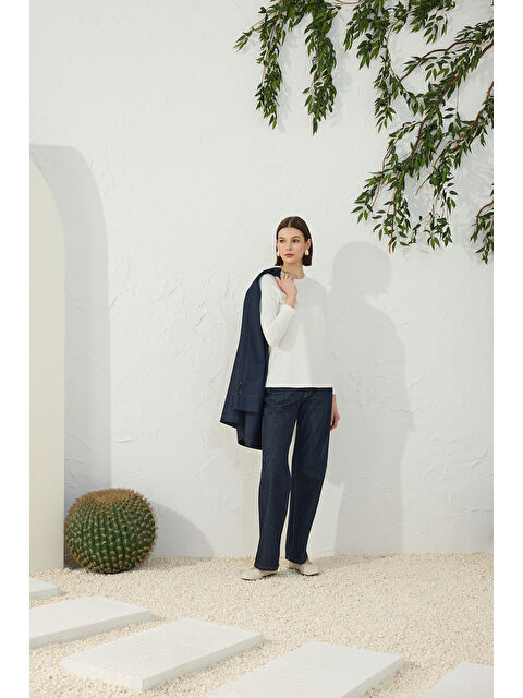 AKER Ekru Bisiklet Yaka Body