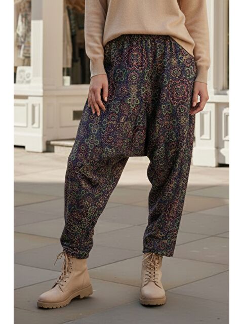 Chiccy Lacivert-Yeşil Etnik Desenli Allover Baskılı Lastikli Bel Şalvar Paça Dokuma Şalvar Pantolon 105 60 - S000486707-37358