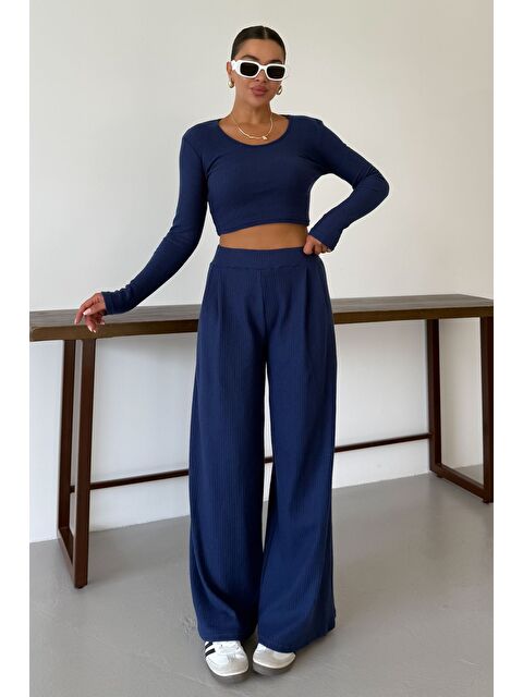 Trendseninle Kadın Lacivert Yuvarlak Yaka Bluzlu Alt-Üst Pantolonlu İnterlok Takım - S000426167-21164