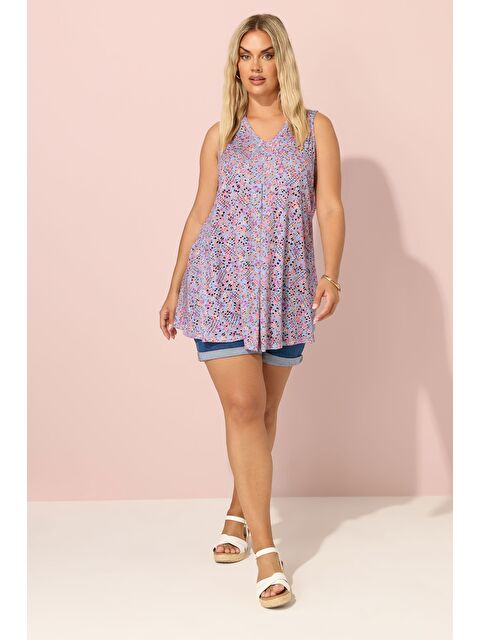 Stil Diva Büyük Beden V Yaka Sıfır Kol Çiçek Desenli Astarsız Dantel Bluz 304217 - S000452465-17878