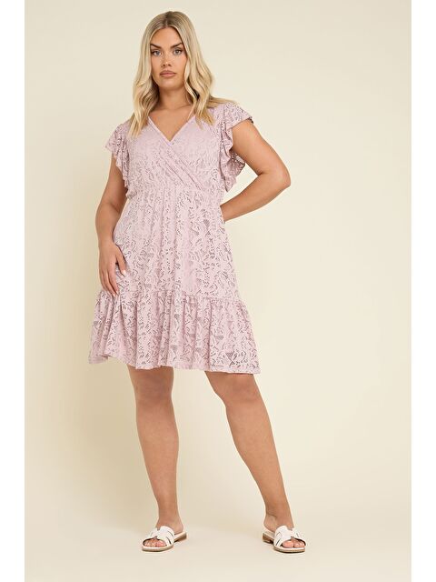 Stil Diva Büyük Beden V Yaka Kısa Kollu Dantel Detaylı Kolları Fırfırlı Astarlı Mini Elbise 304109 - S000452469-17878