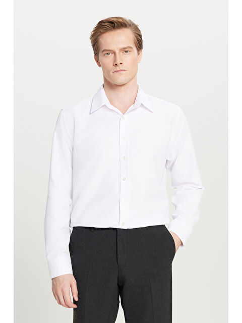 Altınyıldız Classics Erkek Beyaz Pamuklu Regular Fit Normal Kesim Klasik Yaka Armürlü Gömlek - S000440514-20063