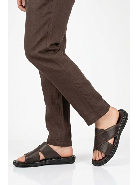 Ayakmod Kahve Hakiki Deri Yumuşak Taban Erkek Terlik 8523 M