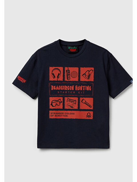 United Colors Of Benetton Erkek Çocuk Lacivert %100 Pamuk Stranger Things Ön Baskılı Kısa Kollu T-Shirt - S000517327-21164