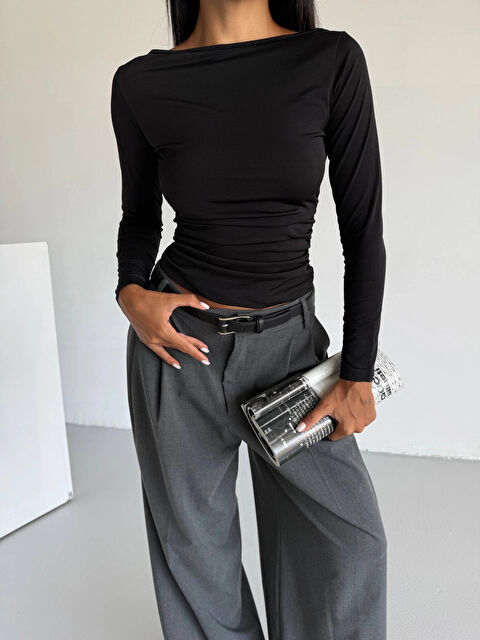 Hazelin Kadın Siyah Uzun Kollu Sany Bluz HZL25S-FRY123351 - S000432652-19351