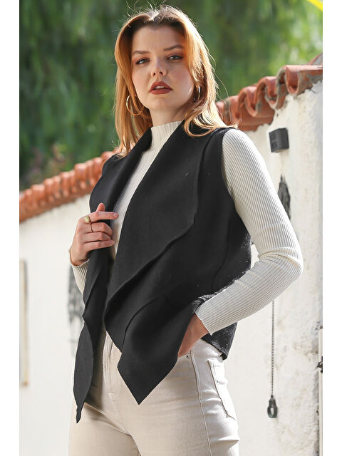 Chiccy Siyah Şal Yaka Kolsuz Kapamasız Casual Keçe Kumaş Dokuma Yelek 65 60 - S000469091-19351