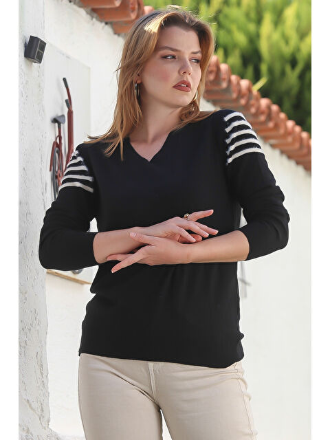 Chiccy Siyah V Yaka Uzun Kol Çizgili Casual Triko Kazak 65 60 - S000469094-19351