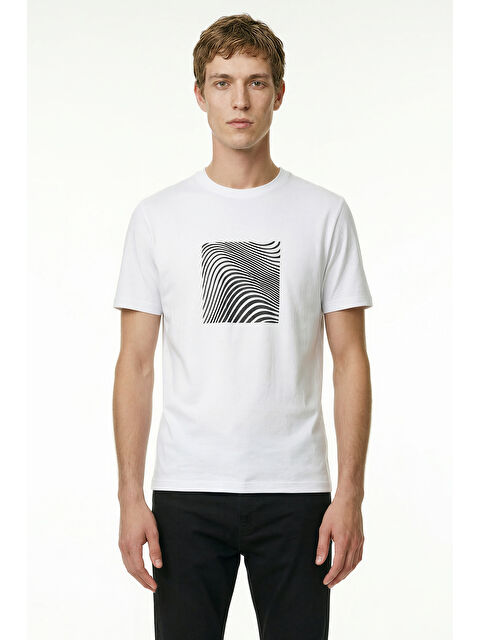 Altınyıldız Classics Erkek Beyaz Pamuklu Slim Fit Dar Kesim Bisiklet Yaka Esnek Tişört